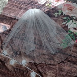 Wedding veil with 3 layers read description!